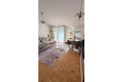 Schöne helle 3 Zimmer Wohnung in Schwanstetten zu vermieten