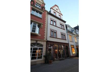 Trier Innenstadt: Apartment mit EBK ab 01.07. frei