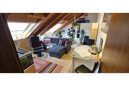 Lichtdurchflutete 2 Zimmer-Wohnung mit Dachterasse - Aalen