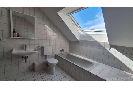 Mietwohnung - 550,00&nbsp;EUR Kaltmiete, ca.&nbsp; 85,00&nbsp;m&sup2; in Überherrn (PLZ: 66802)