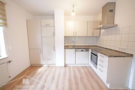 Renovierte 2-Zimmer-Erdgeschoss-Wohnung mit EBK in Naturlage von Kipfenberg (Altmühltal)