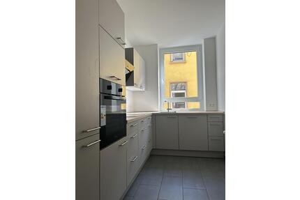 4-Zimmer-Wohnung im Nordend - 1.950,00&nbsp;EUR Kaltmiete, ca.&nbsp; 100,00&nbsp;m&sup2; in Frankfurt am Main (PLZ: 60318) Nordend West