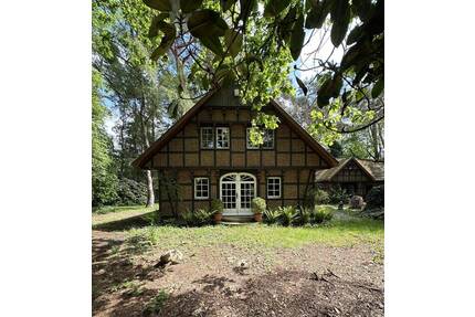Gemütliches Fachwerkhaus im Landschaftsschutzgebiet mit Sommerhaus - Hollenstedt / Ochtmannsbruch