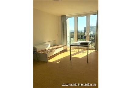 Für Studenten - Doktoranden - möblierte 3er WG Wohnung - frei ab 01.12.2025 - Dresden Cotta