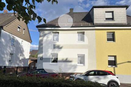 Doppelhaushälfte in zentraler Lage - Schwandorf