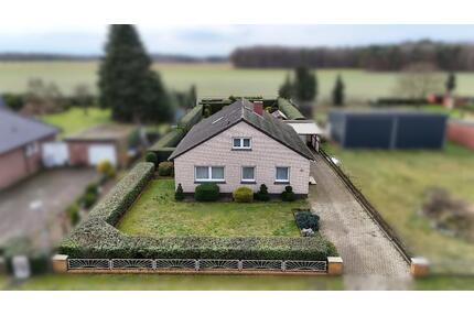 Freistehendes Einfamilienhaus mit großem Grundstück - Barnstorf