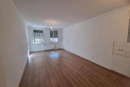 Einzimmerwohnung Bahnhofstr. 96, 47137 Duisburg