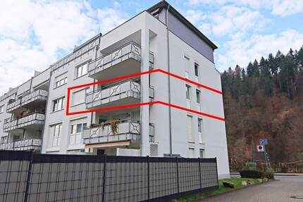 Großzügige 4-Zimmer-Wohnung mit Südbalkon und Tiefgarage in ruhiger Lage von Schopfheim