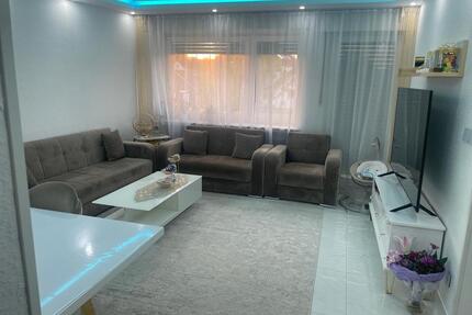 Modernisierte 3 Zimmer Wohnung mit Stellplatz und Balkon - Essen Stadtbezirk V