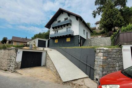 Haus zu verkaufen - 310.000,00&nbsp;EUR Kaufpreis, ca.&nbsp; 90,00&nbsp;m&sup2; in Fürstenstein (PLZ: 94538)