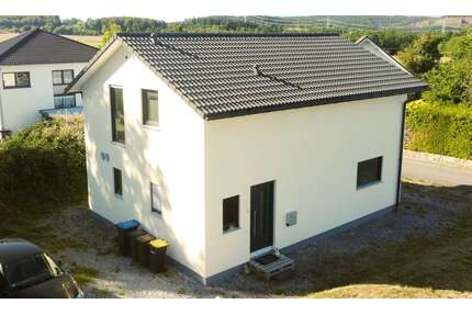 Haus zum Kaufen in Scheidt 397.000,00 € 104 m²