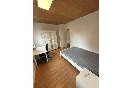Wohnung zum Mieten in Stuttgart 490,00 € 11.31 m²
