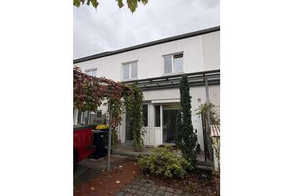 Haus zum Mieten in Bietigheim-Bissingen 1.380,00 € 119 m²