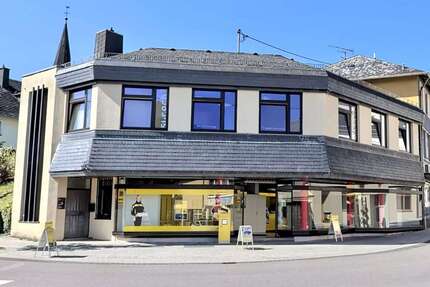 Haus zum Kaufen in Wadern 269.000,00 € 405 m²