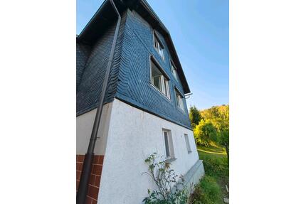 Haus 110 m2 mit Garten und 1427 m2 Rekreations Wiesenfläche. - Steinach