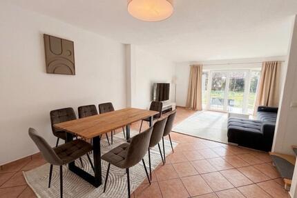 Haus Möbiliertes Ferienhaus 10 Betten Ferienwohnung Monteure - Wiesbaden Südost