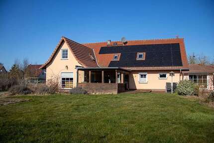 Haus zum Kaufen in Loitz Sophienhof 399.000,00 € 230 m²
