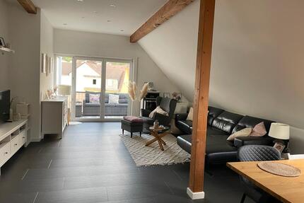Helle 4-Zimmer-Maisonette Wohnung mit Dachterasse in Zwingenberg
