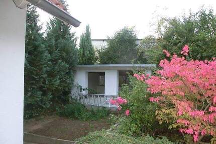 ** 2 sehr gepflegte Einfamilienhäuser in Obereuerheim - Grettstadt