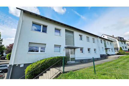 Ansprechende 2-Zimmer-Eigentumswohnung mit PKW-Stellplatz und Keller, im Herzen von Odenthal-Glöbusch - Odenthal / Glöbusch