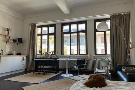 WG Zimmer riesig, Altbau, liebe WG Menschen, Innenstadt - Mannheim