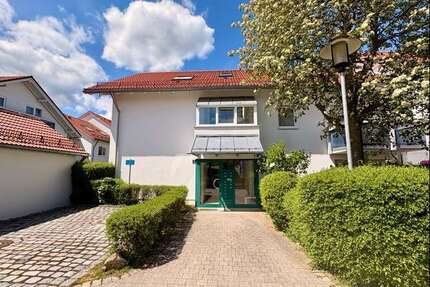 Wohnung zum Kaufen in Höhenkirchen-Siegertsbrunn 349.000,00 € 51.9 m²
