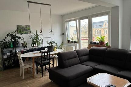 Helle 3-Zimmerwohnung - 710,00&nbsp;EUR Kaltmiete, ca.&nbsp; 75,00&nbsp;m&sup2; in Halle (Saale) (PLZ: 06108)