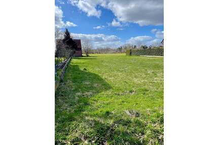 Grundstück zu verkaufen in Halstenbek 495.000,00 € 701 m²