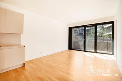 Praktisch geschnittene 2 Zimmer Wohnung mit ca. 53m², EBK und Balkon mit Gartenblick in Mitte! - Berlin