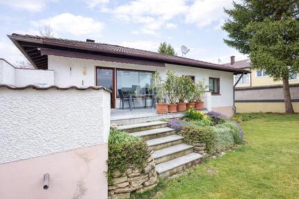 Gepflegter Bungalow mit Terrasse, Garten und zwei Stellplätzen! - Dillingen an der Donau