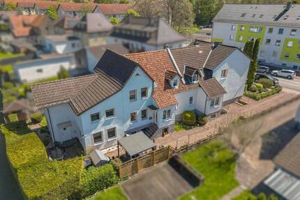 Mehr Raum für Möglichkeiten - Wohnensemble mit 4 Einheiten - Hameln Klein Berkel