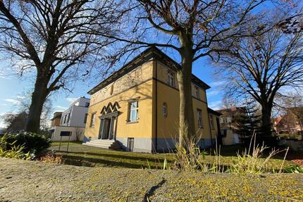Helle Wohnung in wunderschöner Stadtvilla zu vermieten! - Güstrow