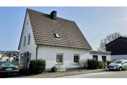 Einfamilienhaus zentrumsnah - 340.000,00&nbsp;EUR Kaufpreis, ca.&nbsp; 134,00&nbsp;m&sup2;&nbsp;Wohnfl&auml;che in Olpe (PLZ: 57462)