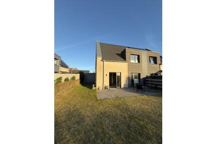 Moderne Doppelhaushälfte mit Garten in Rieseby Nähe Eckernförde