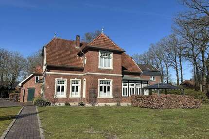 Haus zum Kaufen in Rastede 849.000,00 € 232 m²