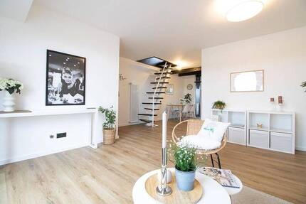 Provisionsfrei & frisch renoviert! 3-Zimmer, 2 Balkone, Einbauküche und Garage - Bonn Endenich