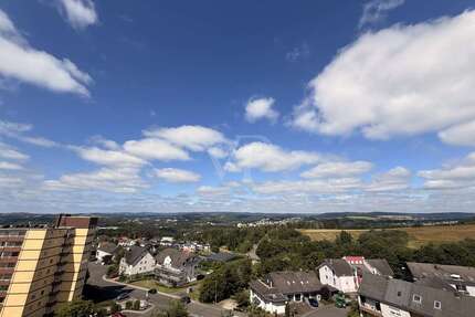 Wohnung zum Mieten in Idar-Oberstein Göttschied 650,00 € 81 m² - Idar-Oberstein / Göttschied