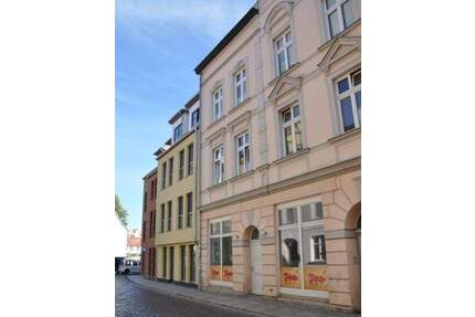 Schöne 3 Zimmer Wohnung (WE12) in Hafennähe mit Balkon, Altstadt - Stralsund