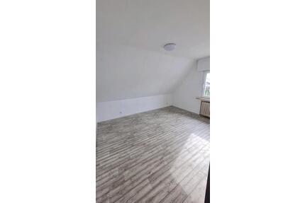 3 Raum Wohnung - 900,00&nbsp;EUR Kaltmiete, ca.&nbsp; 57,00&nbsp;m&sup2; in Troisdorf (PLZ: 53844) Bergheim