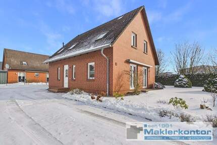 Lichtdurchflutetes Einfamilienhaus mit Garage in super Lage - Waren Warenshof