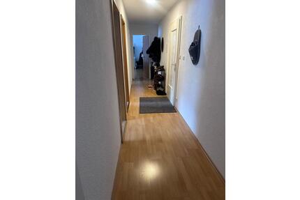 3 Zimmer Wohnung - 850,00&nbsp;EUR Kaltmiete, ca.&nbsp; 83,00&nbsp;m&sup2; in Furtwangen im Schwarzwald (PLZ: 78120)