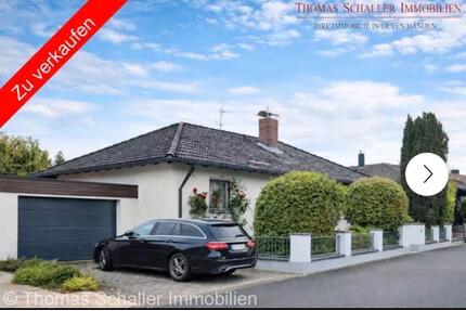 Bungalow in ruhiger Ortsrandlage mit Wintergarten & Garten - Pyrbaum