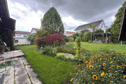 Großes Baugrundstück mit Altbestand in Toplage von Mering