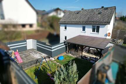 Haus zum Kaufen in Greifenstein Allendorf 159.500,00 € 91.88 m² - Greifenstein / Allendorf