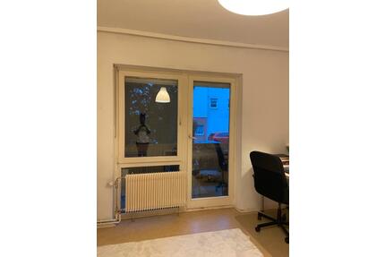 Voll möbliertes Zimmer mit Balkon in der Max-Reger-Straße! - Schweinfurt Gartenstadt