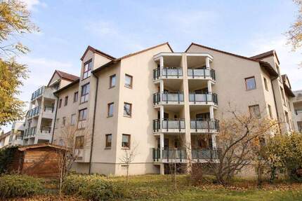 Attraktive 2-Zimmer-Dachgeschosswohnung mit Balkon & TG-Stellplatz in ruhiger Lage von Rastatt