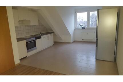 2-RW im DG mit EBK + Kfz-Stellplatz in Leipzig-Gohlis