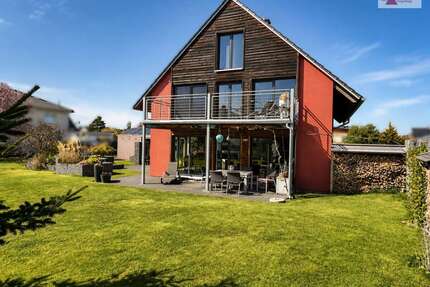 Haus zum Kaufen in Naunhof 790.000,00 € 204 m²