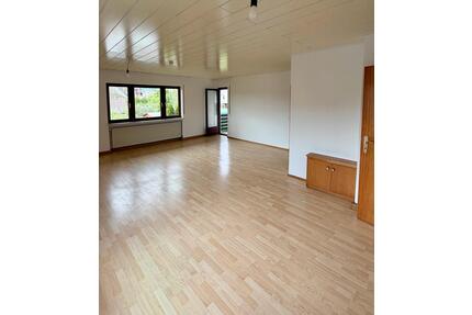 Wohnung 4 ZKB 102qm mit Balkon in zentraler Lage Bebra