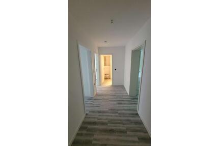 Moderne und helle Wohnung mit Balkon - Gelsenkirchen Gelsenkirchen-West